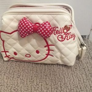 Makeup bag